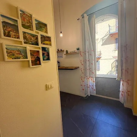 A Due Passi Dalle Cinque Terre N1